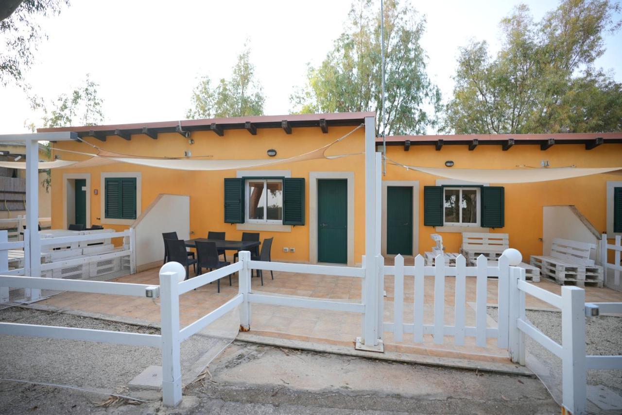 Keys Of Sicily - Bungalows Sul Mare Marina di Modica Kültér fotó